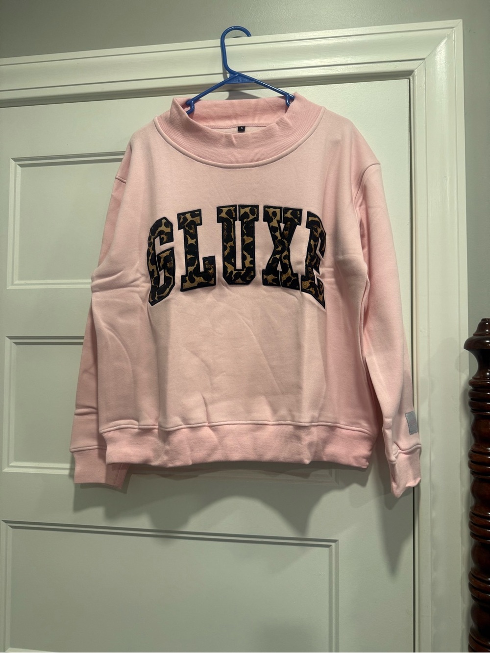 Pink Women's Crewneck Sweatshirt with Leopard-Print Letters